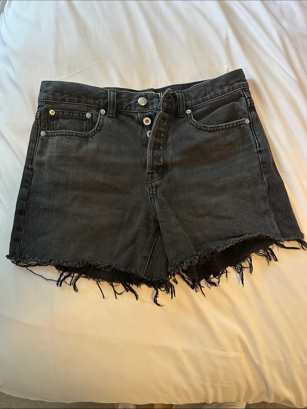 Madewell Brynn black denim long shorts